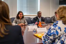 Петровска Карлин